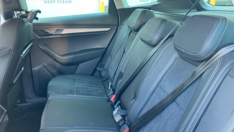 Skoda Karoq 1.5 TSI SE L 5dr Petrol Estate